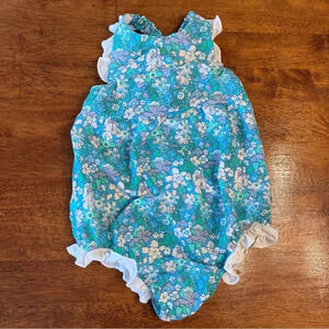 Adorable Eyelet and ivy blue floral ruffle swim bubble size 4